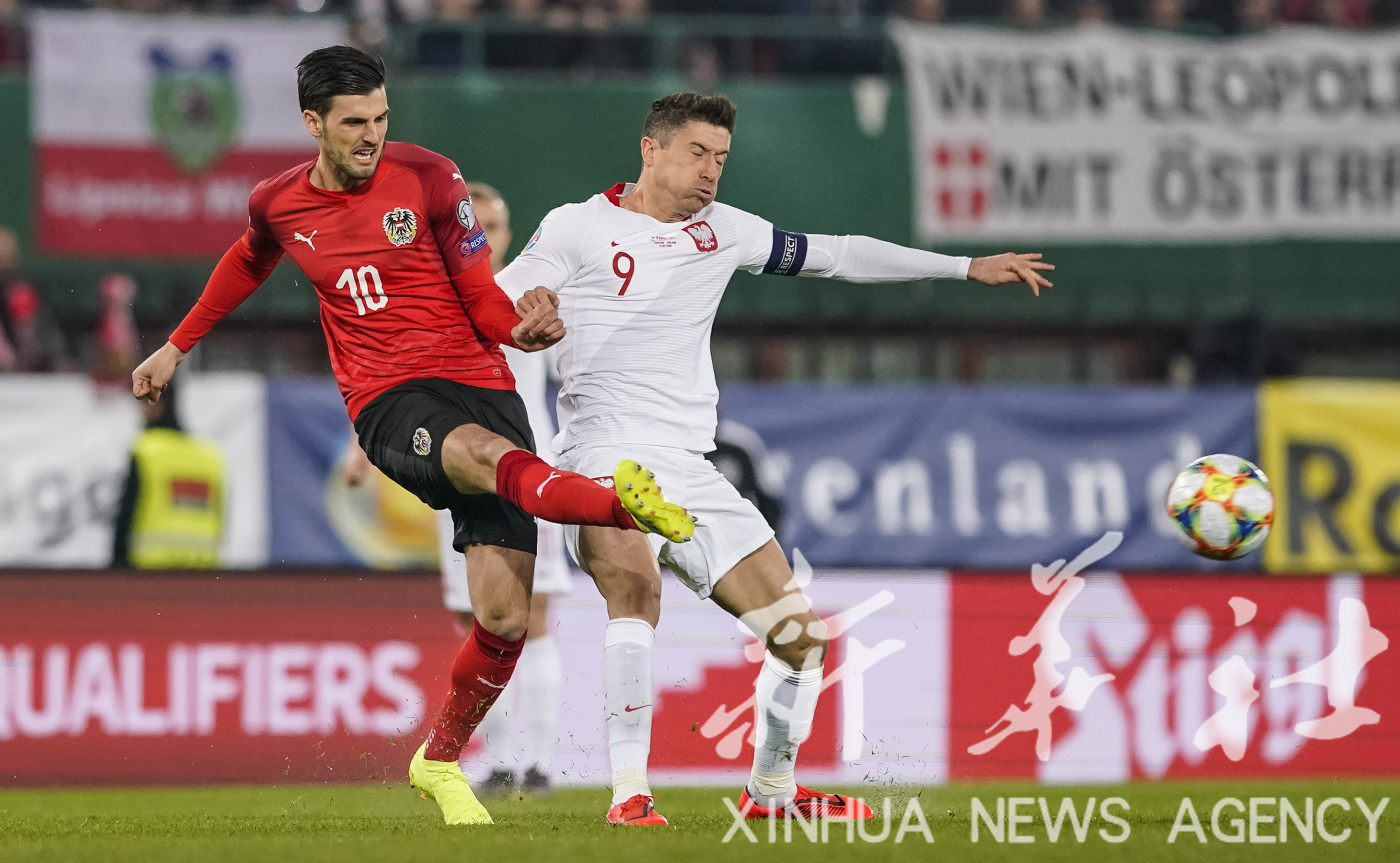 开云体育官网-奥地利队碾压波兰队，王皓点燃赛场