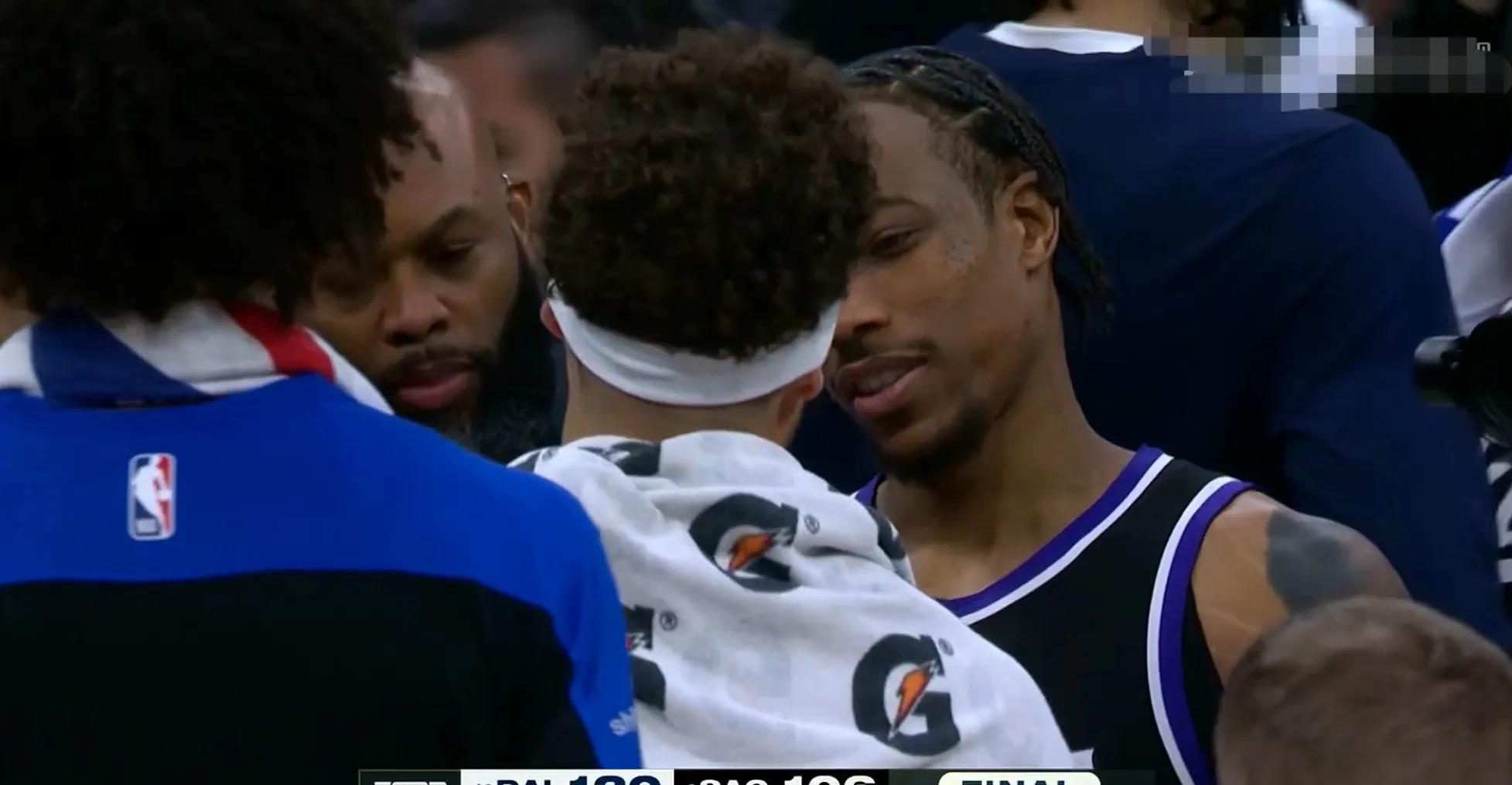 开云体育下载-勇士碾压独行侠，德罗赞点燃赛场