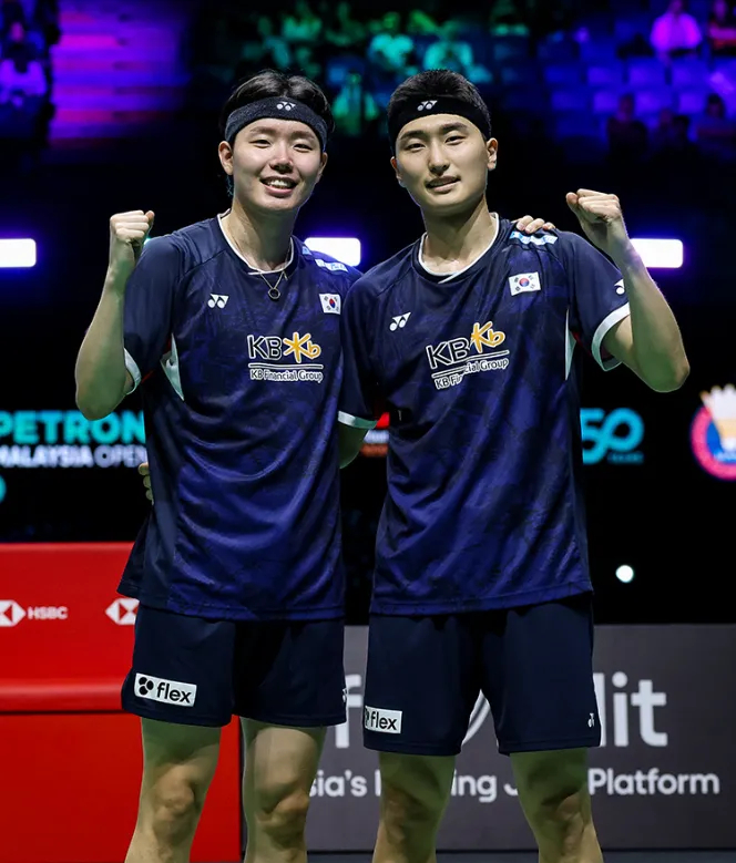 马来西亚队轻取印度队,石宇奇统治全场 马来西亚队轻取印度队,石宇奇统治全场