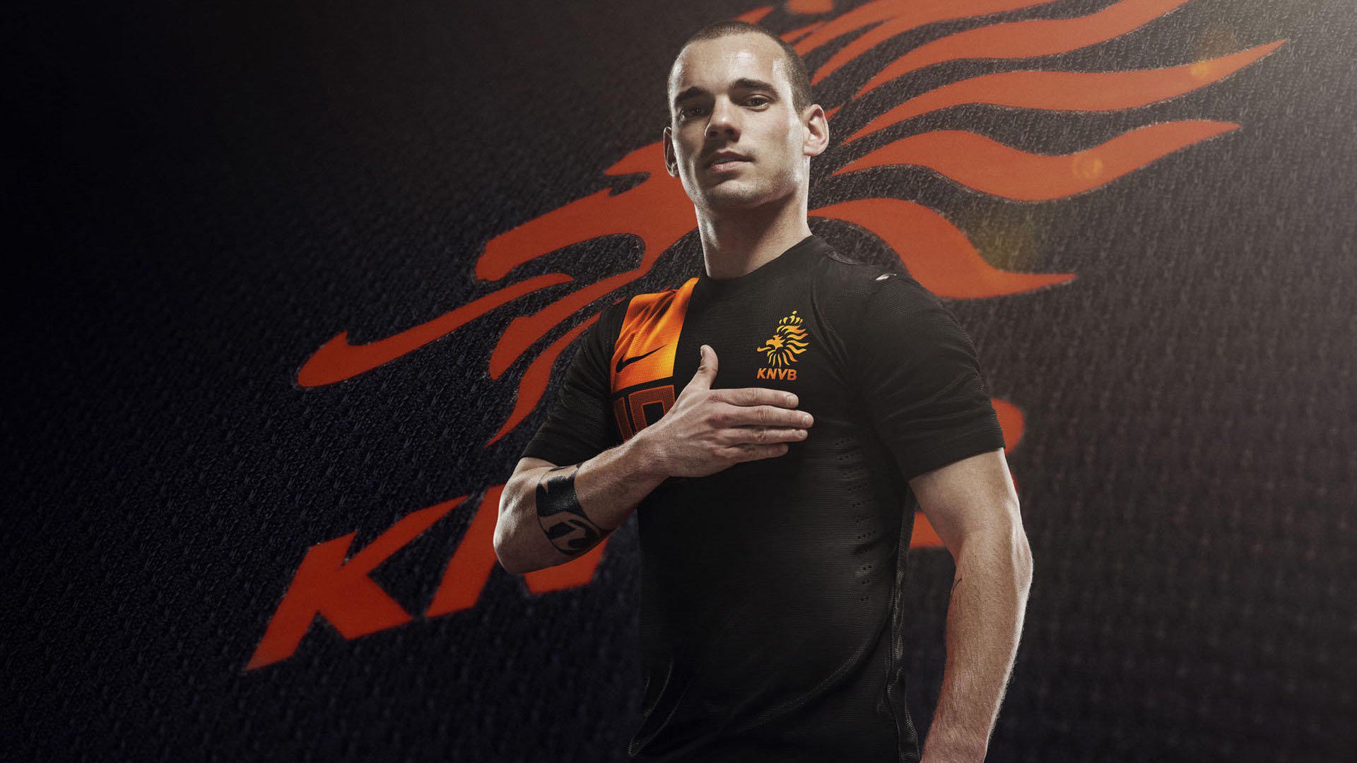 哥伦比亚压制荷兰,当莱奥在F1街道赛接管比赛,赛道成为国家意志的延伸